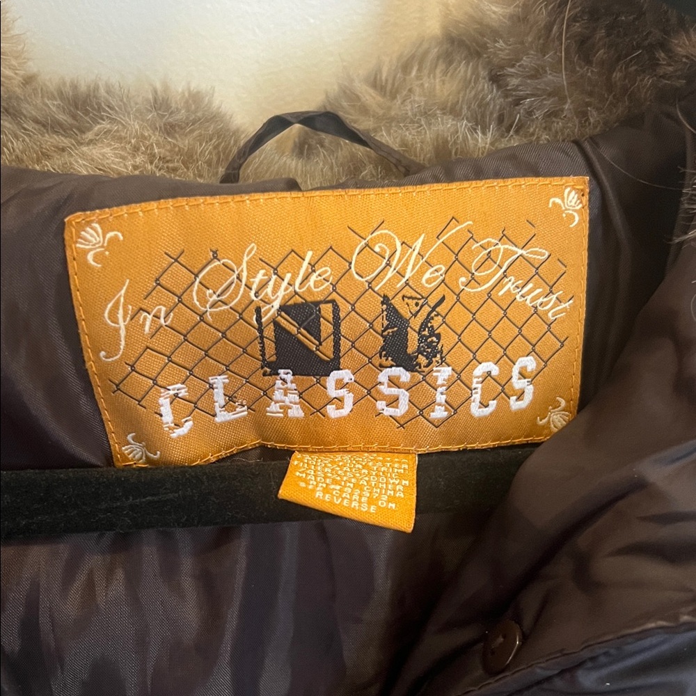 Vintage Brown‎ Fur-Lined Puffer Jacket - Picture 3 of 3